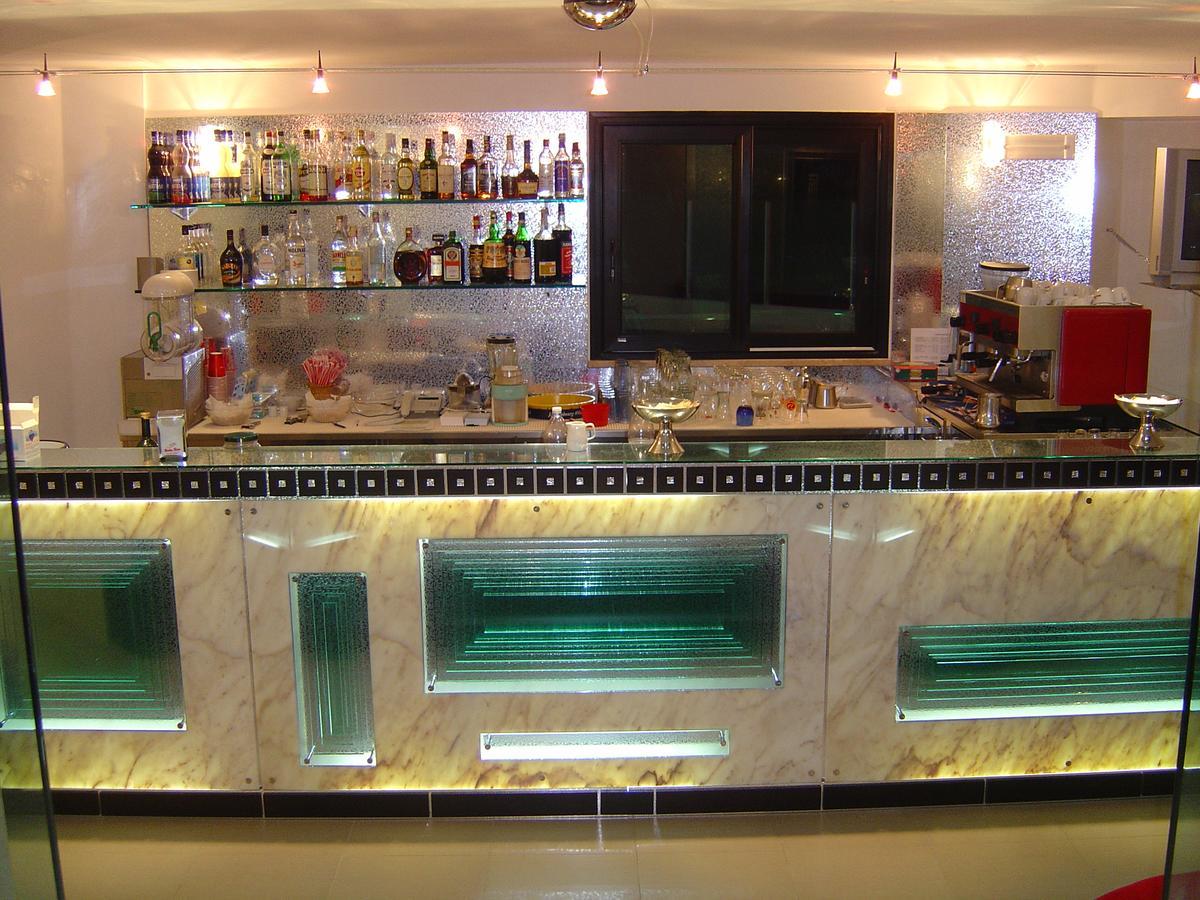 Hotel Gambrinus Ρίμινι Εξωτερικό φωτογραφία