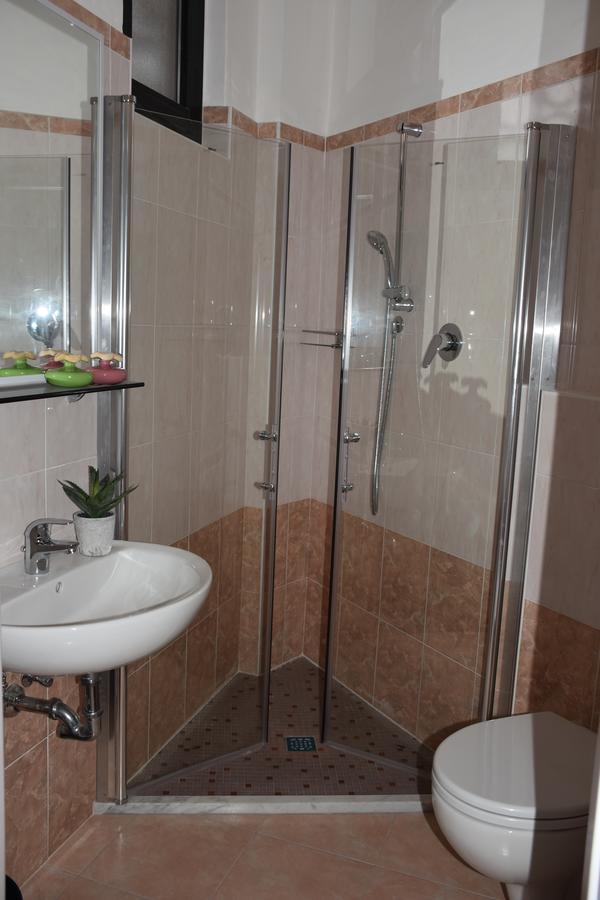 Hotel Gambrinus Ρίμινι Εξωτερικό φωτογραφία